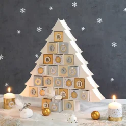 Adventskalender, stl. 45x43,5x6,5 cm, 1 st.