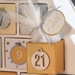 Adventskalender, stl. 45x43,5x6,5 cm, 1 st.