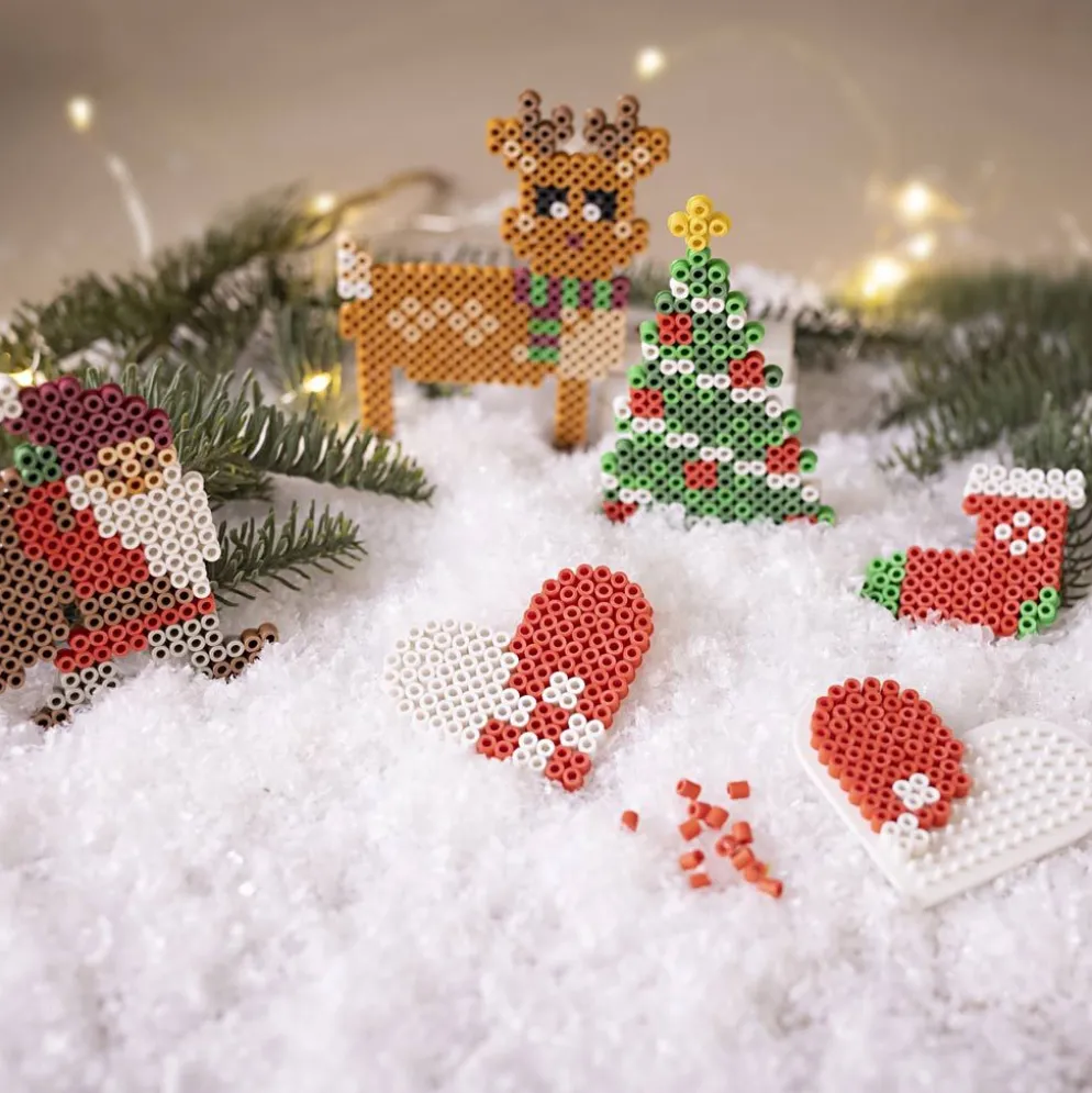 DIY Kit NABBI BioBeads , Jultomte, julstrumpa, julhjärta, julgran och ren, 1 förp.