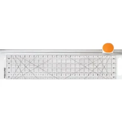Fiskars Combo Rotary Cutter & Ruler, L: 61 cm, B: 15 cm, 1 st.
