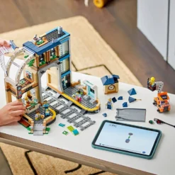 LEGO® City centraltågstation, 752 delar/ 1 förp.