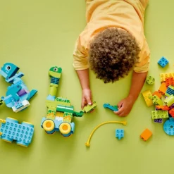 LEGO® DUPLO® City 3-i-1 dinosaurier på hjul, 108 delar/ 1 förp.