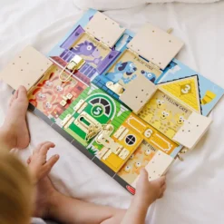 Melissa & Doug Latches aktivitetstavla, H: 3,5 cm, L: 40 cm, B: 30 cm, 1 st.