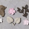 Silikonform, Löv och blommor, H: 0,5 cm, L: 1,8-4,5 cm, 4 st./ 1 st.